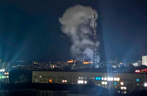 Окупанти вдарили по телевежі у центрі Чернігова Окупанти вдарили по телевежі у центрі Чернігова